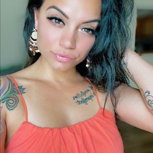 Meet your Posher, Sam